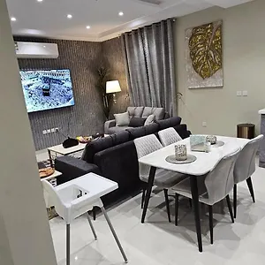 الفاخرة Modern Of 3 Bedrooms 5 Minutes To Haram شقة